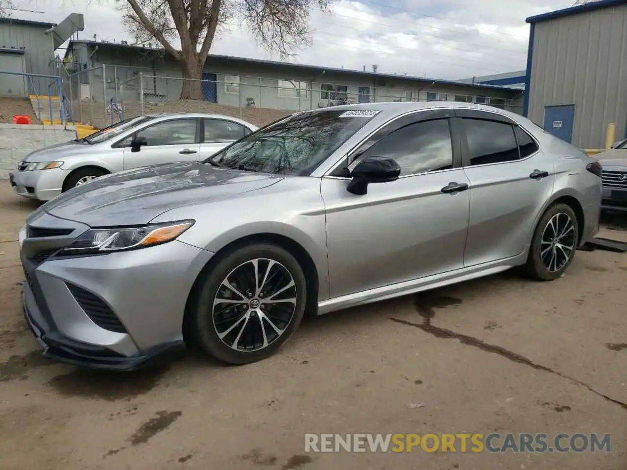 1 Photograph of a damaged car 4T1B11HK0KU708094 TOYOTA CAMRY 2019