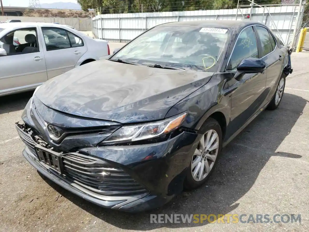 2 Фотография поврежденного автомобиля 4T1B11HK0KU708645 TOYOTA CAMRY 2019