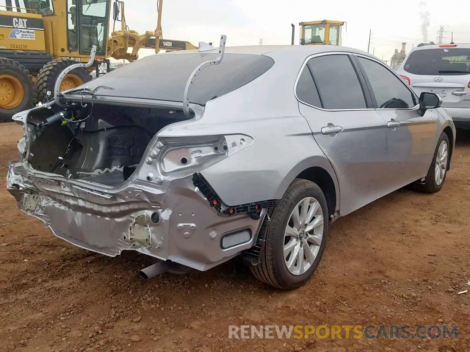 4 Photograph of a damaged car 4T1B11HK0KU710024 TOYOTA CAMRY 2019