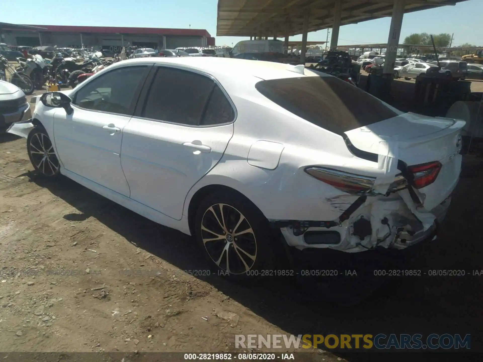 3 Photograph of a damaged car 4T1B11HK0KU711884 TOYOTA CAMRY 2019