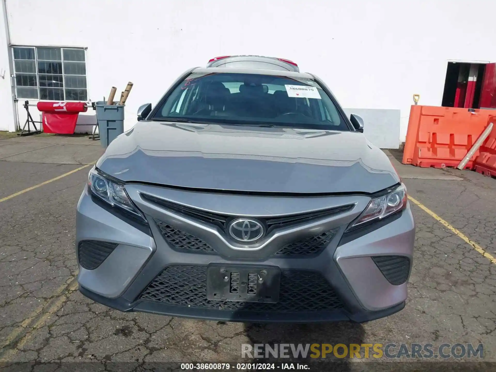 12 Photograph of a damaged car 4T1B11HK0KU712338 TOYOTA CAMRY 2019