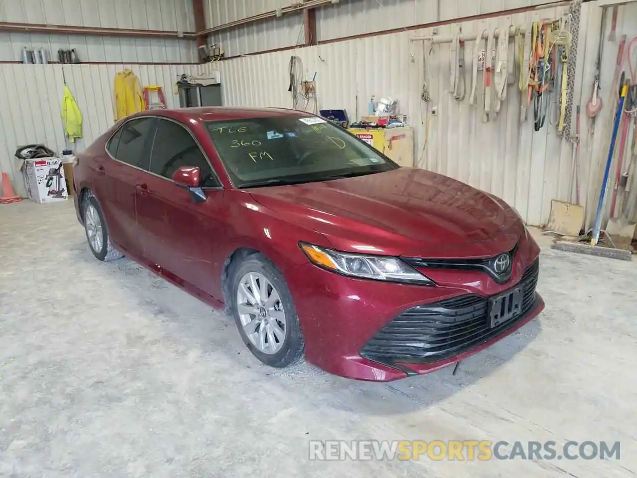 1 Photograph of a damaged car 4T1B11HK0KU712369 TOYOTA CAMRY 2019