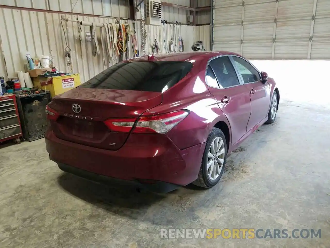 4 Photograph of a damaged car 4T1B11HK0KU712369 TOYOTA CAMRY 2019