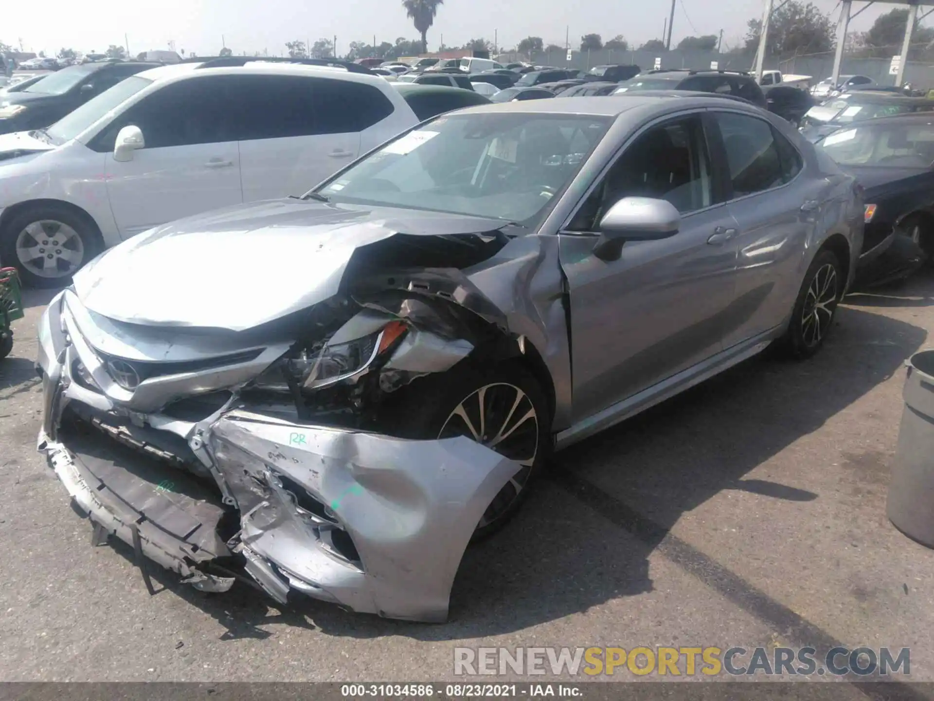 2 Photograph of a damaged car 4T1B11HK0KU714185 TOYOTA CAMRY 2019