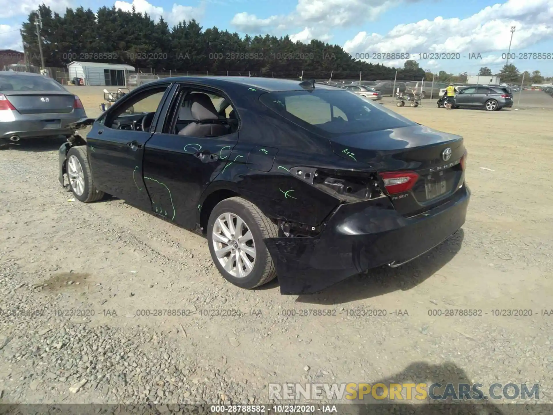 3 Photograph of a damaged car 4T1B11HK0KU714624 TOYOTA CAMRY 2019