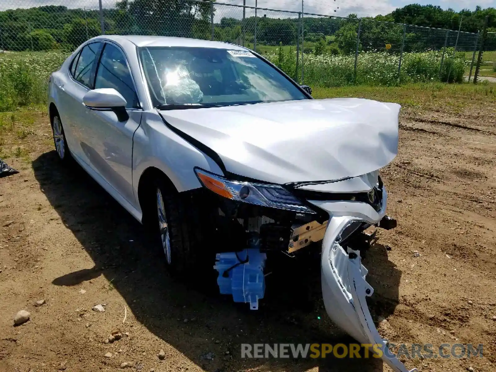 1 Photograph of a damaged car 4T1B11HK0KU715689 TOYOTA CAMRY 2019