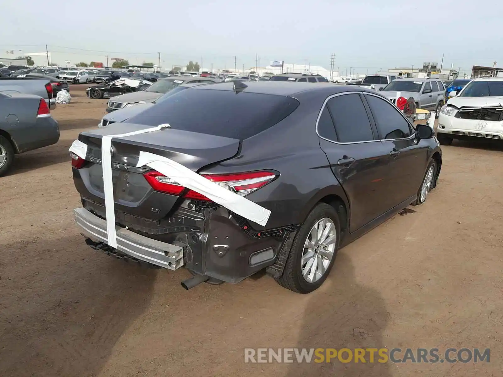 4 Photograph of a damaged car 4T1B11HK0KU715742 TOYOTA CAMRY 2019