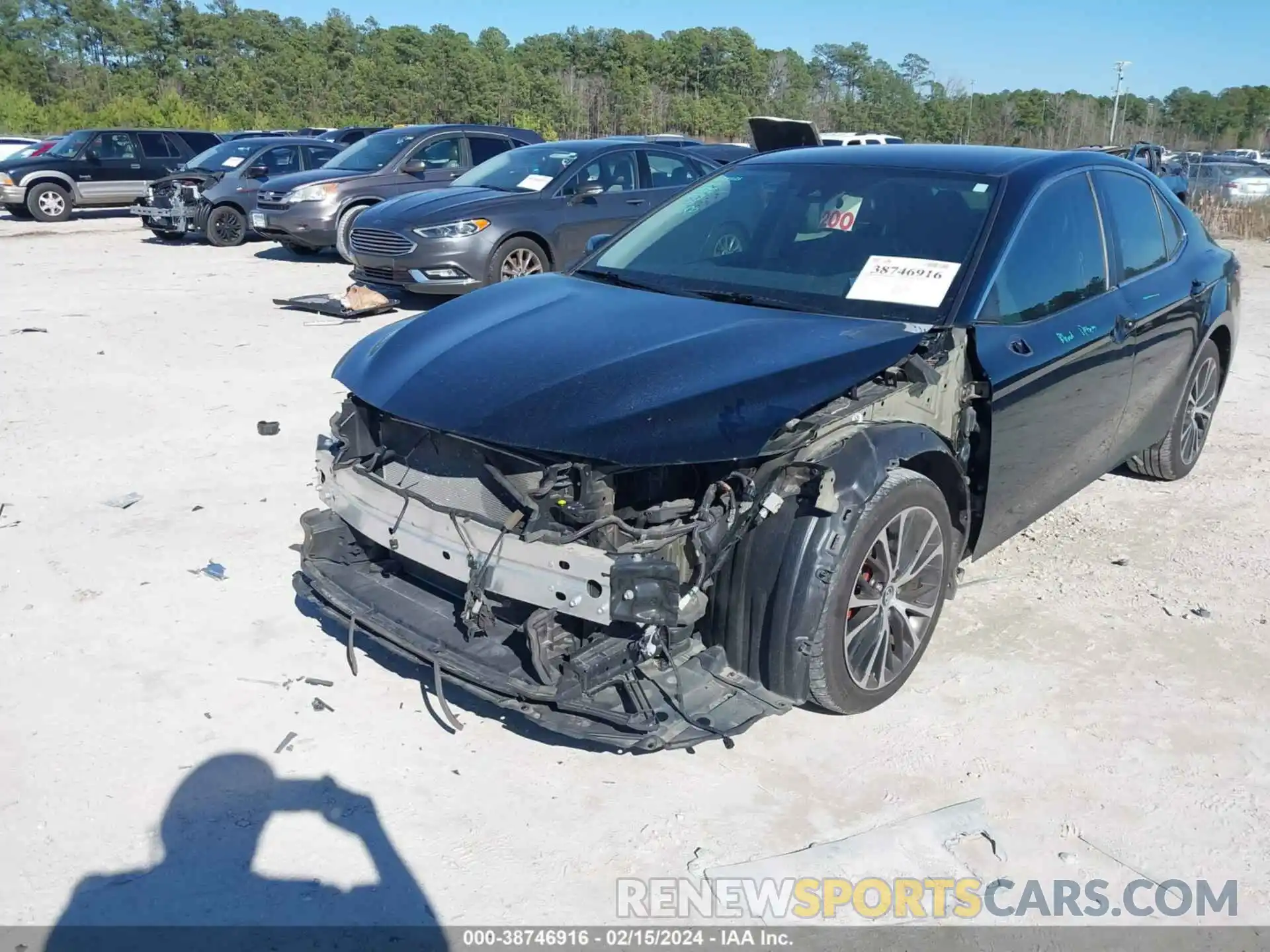 6 Photograph of a damaged car 4T1B11HK0KU718222 TOYOTA CAMRY 2019