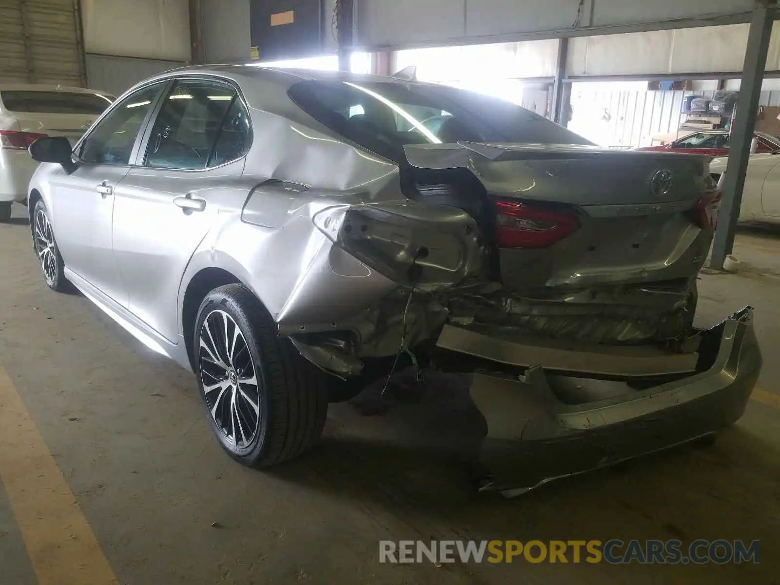 3 Photograph of a damaged car 4T1B11HK0KU719838 TOYOTA CAMRY 2019