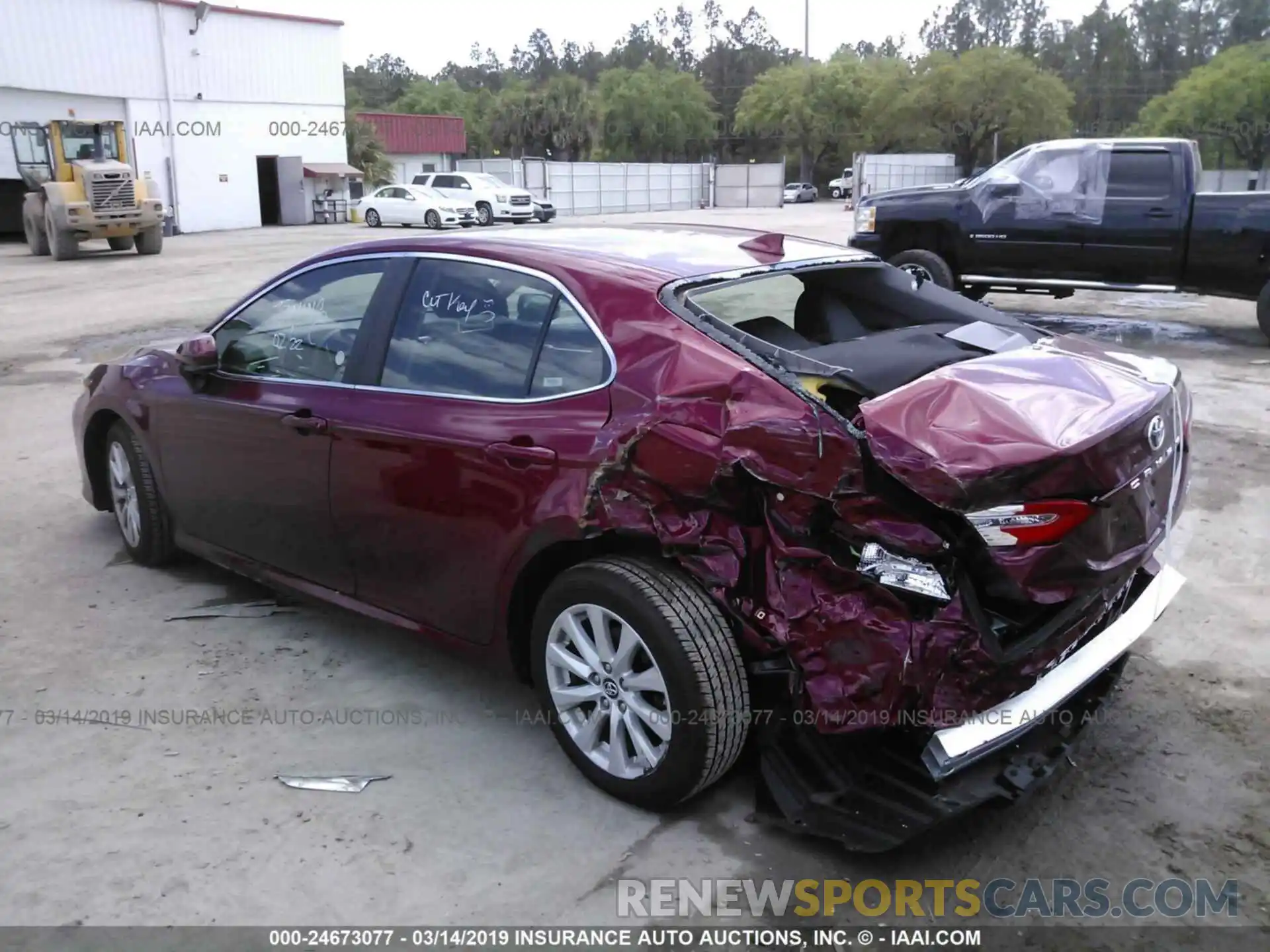 3 Photograph of a damaged car 4T1B11HK0KU720018 TOYOTA CAMRY 2019