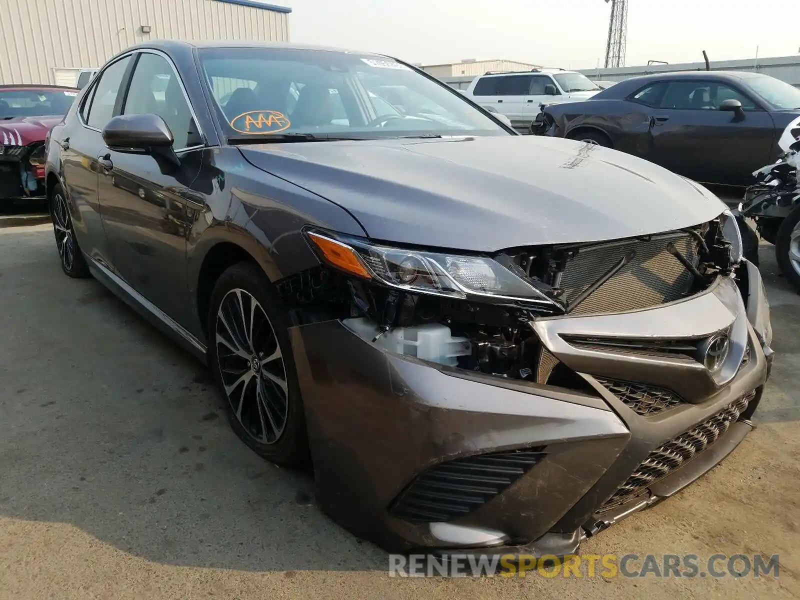 1 Photograph of a damaged car 4T1B11HK0KU721203 TOYOTA CAMRY 2019