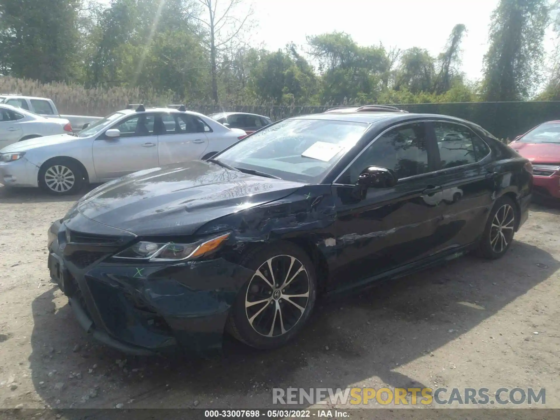 2 Photograph of a damaged car 4T1B11HK0KU721301 TOYOTA CAMRY 2019