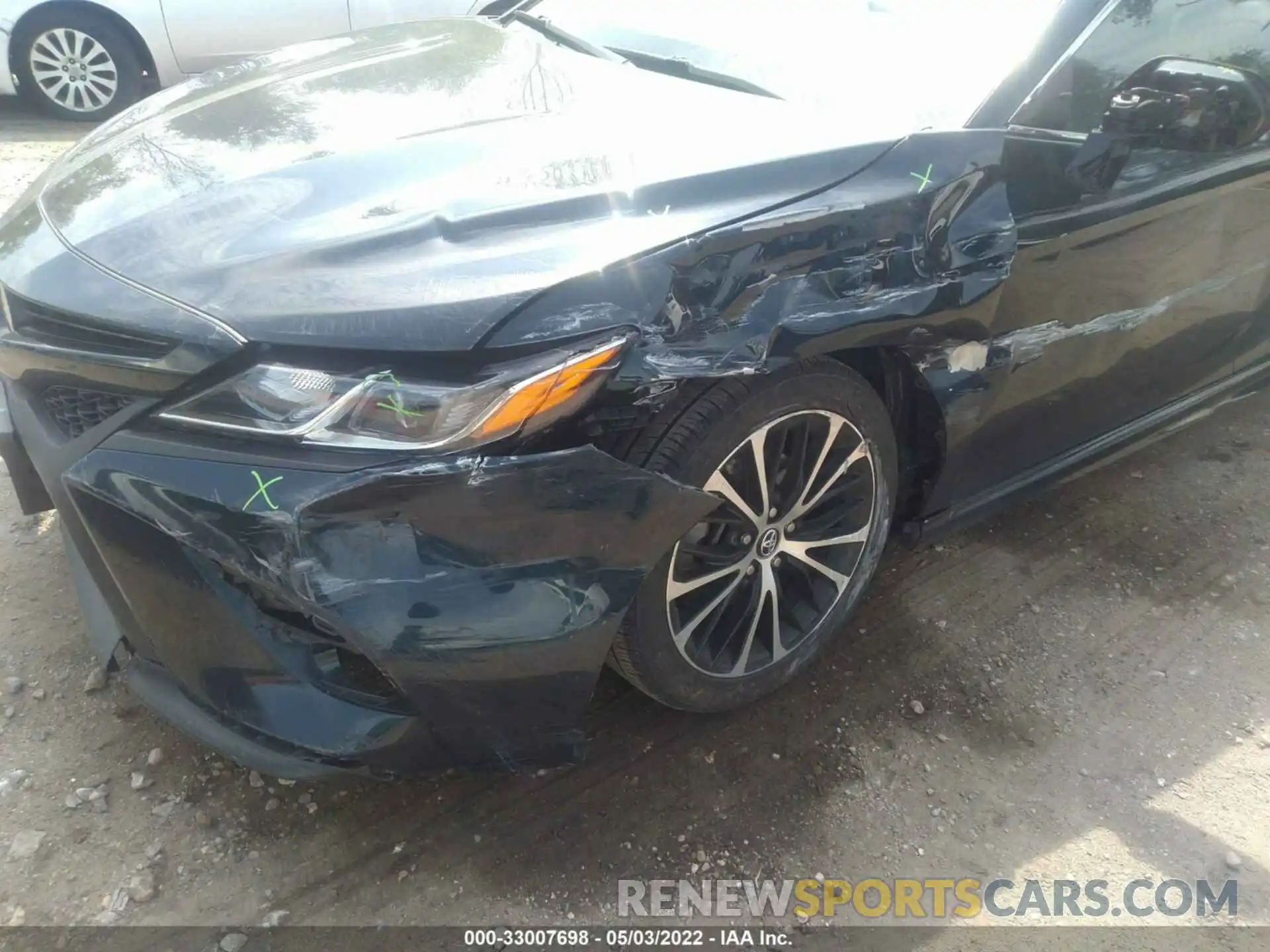 6 Photograph of a damaged car 4T1B11HK0KU721301 TOYOTA CAMRY 2019