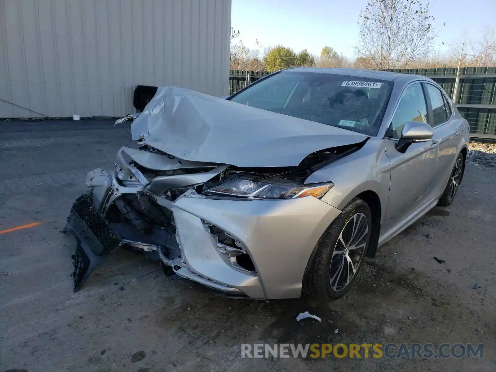 2 Photograph of a damaged car 4T1B11HK0KU721380 TOYOTA CAMRY 2019