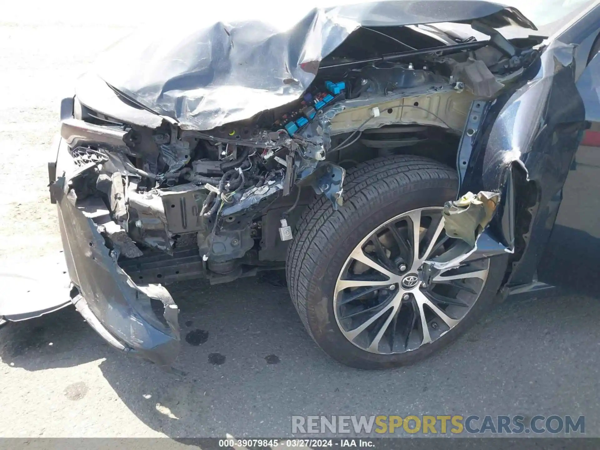 6 Photograph of a damaged car 4T1B11HK0KU721637 TOYOTA CAMRY 2019