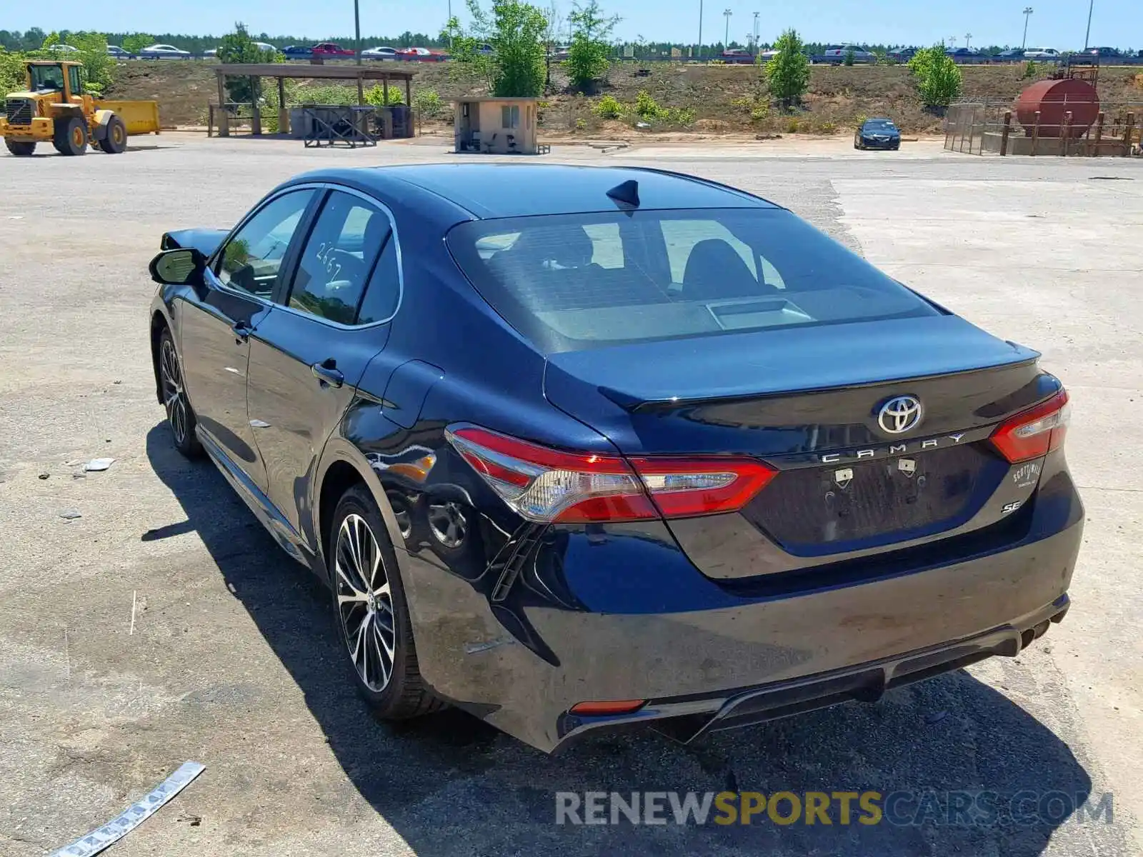 3 Photograph of a damaged car 4T1B11HK0KU721802 TOYOTA CAMRY 2019