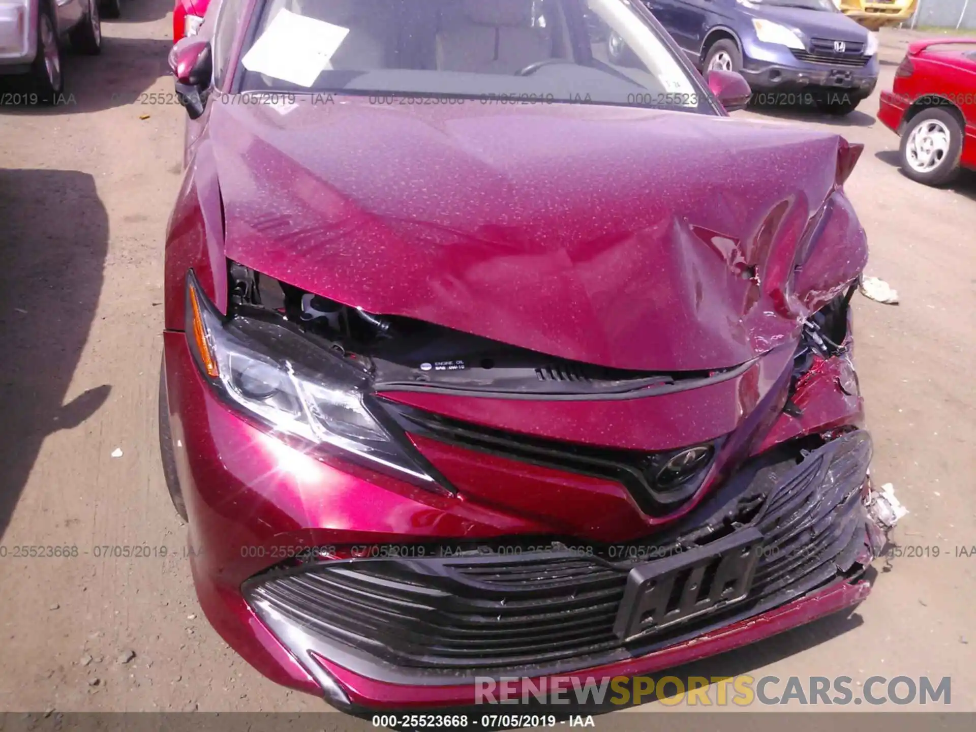 6 Photograph of a damaged car 4T1B11HK0KU721895 TOYOTA CAMRY 2019