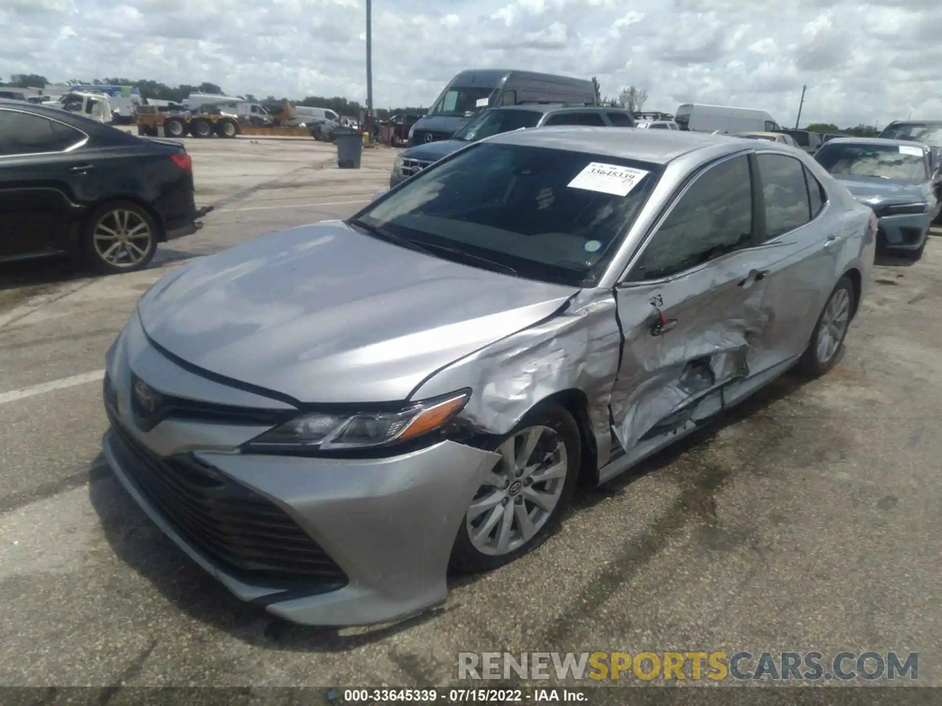 6 Photograph of a damaged car 4T1B11HK0KU723081 TOYOTA CAMRY 2019