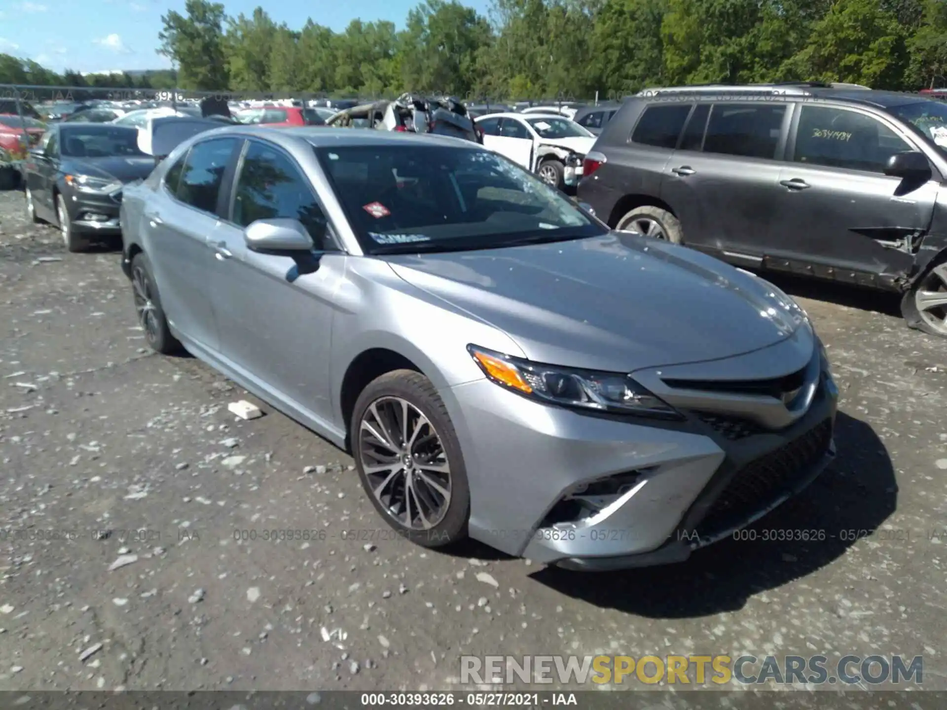 1 Photograph of a damaged car 4T1B11HK0KU723758 TOYOTA CAMRY 2019