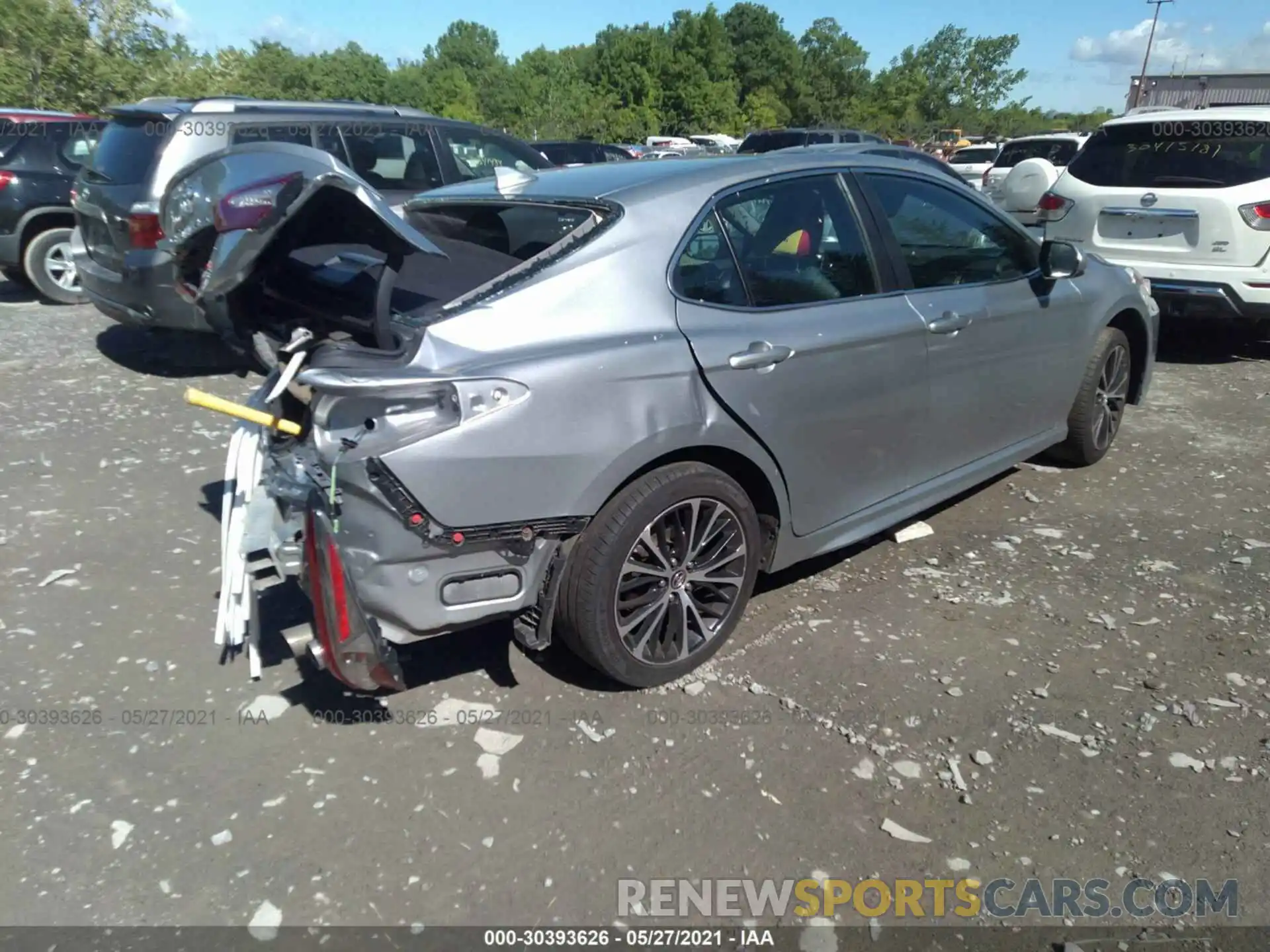 4 Фотография поврежденного автомобиля 4T1B11HK0KU723758 TOYOTA CAMRY 2019