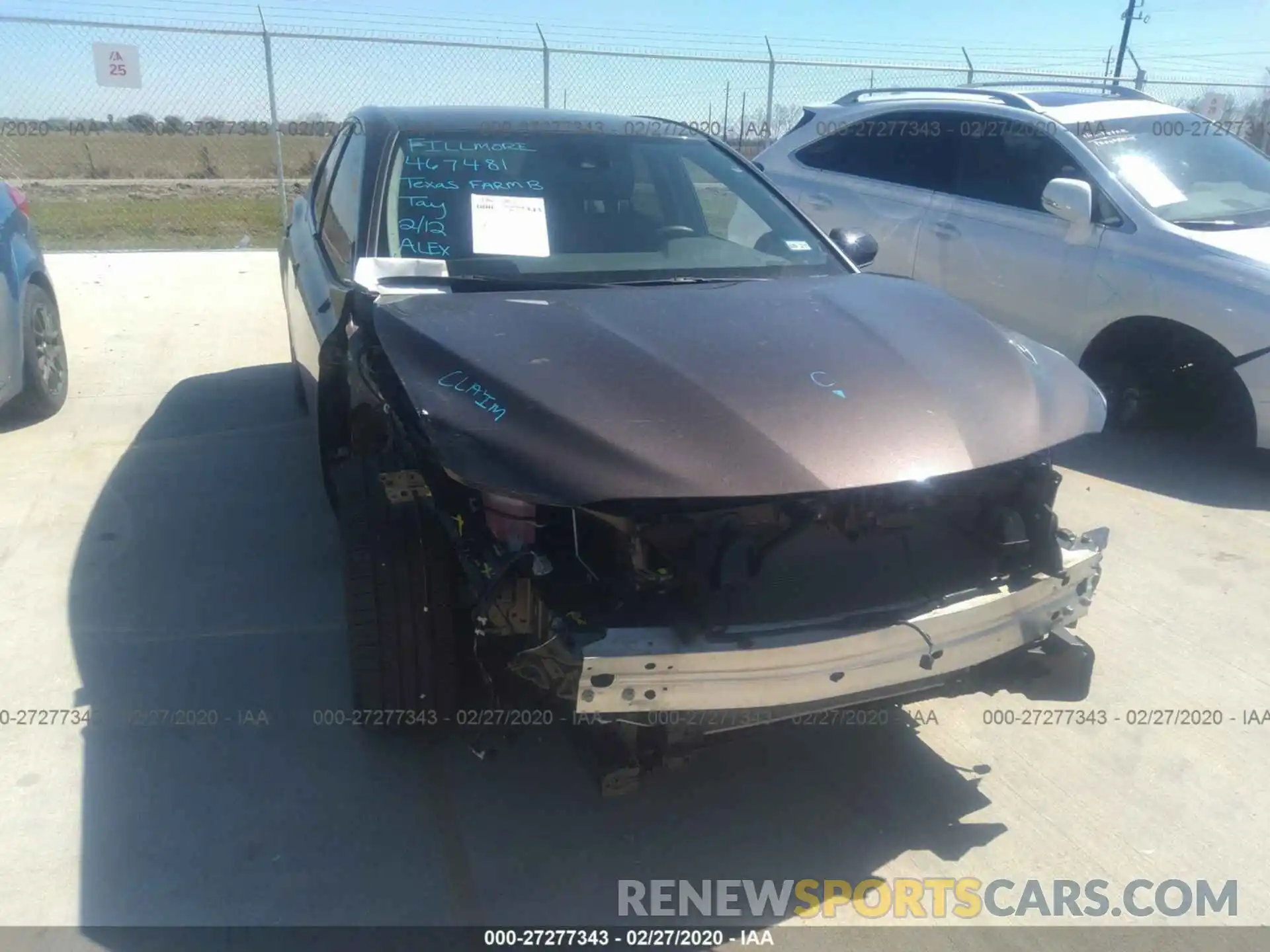 6 Photograph of a damaged car 4T1B11HK0KU726319 TOYOTA CAMRY 2019