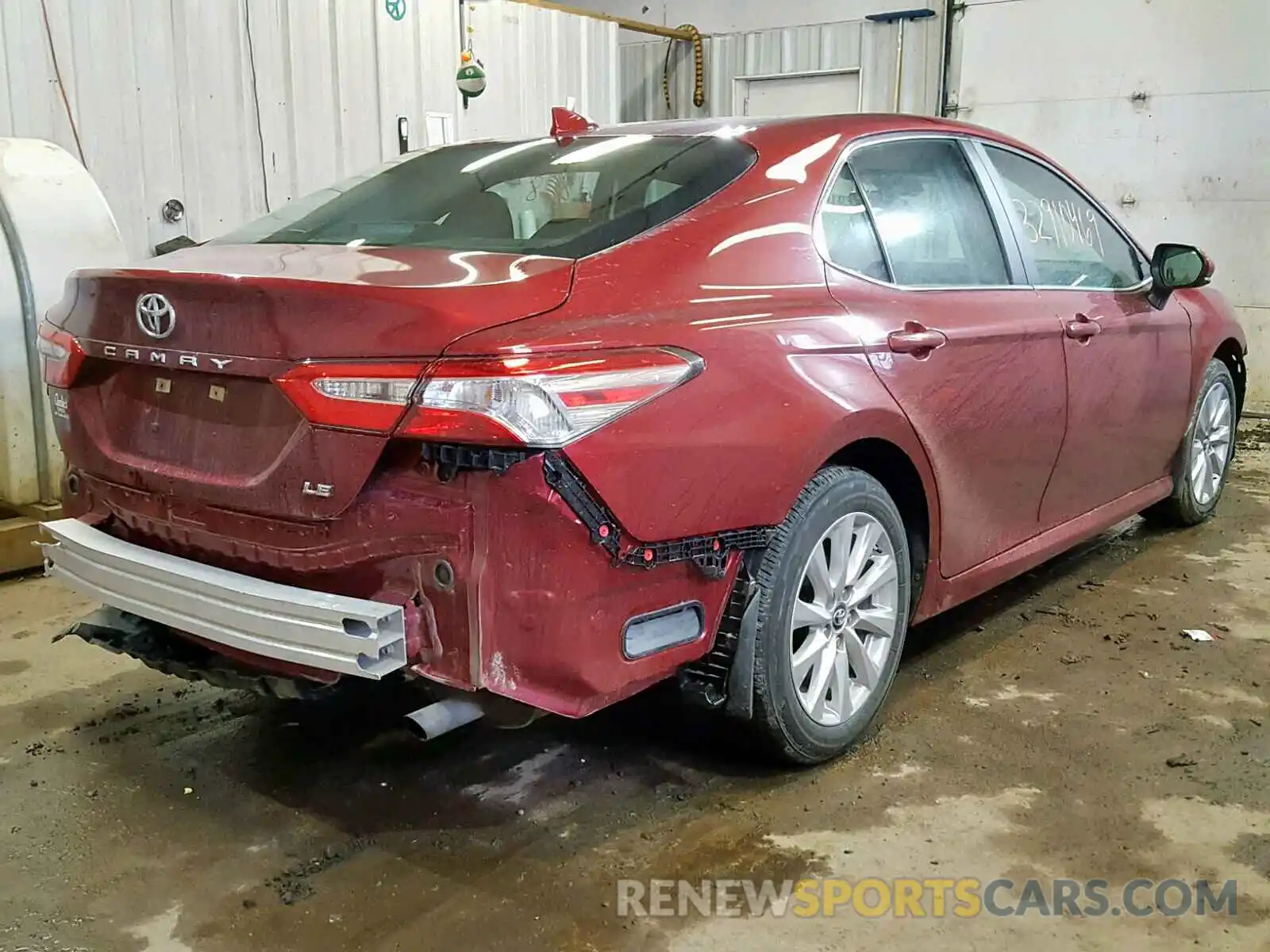 4 Photograph of a damaged car 4T1B11HK0KU726627 TOYOTA CAMRY 2019