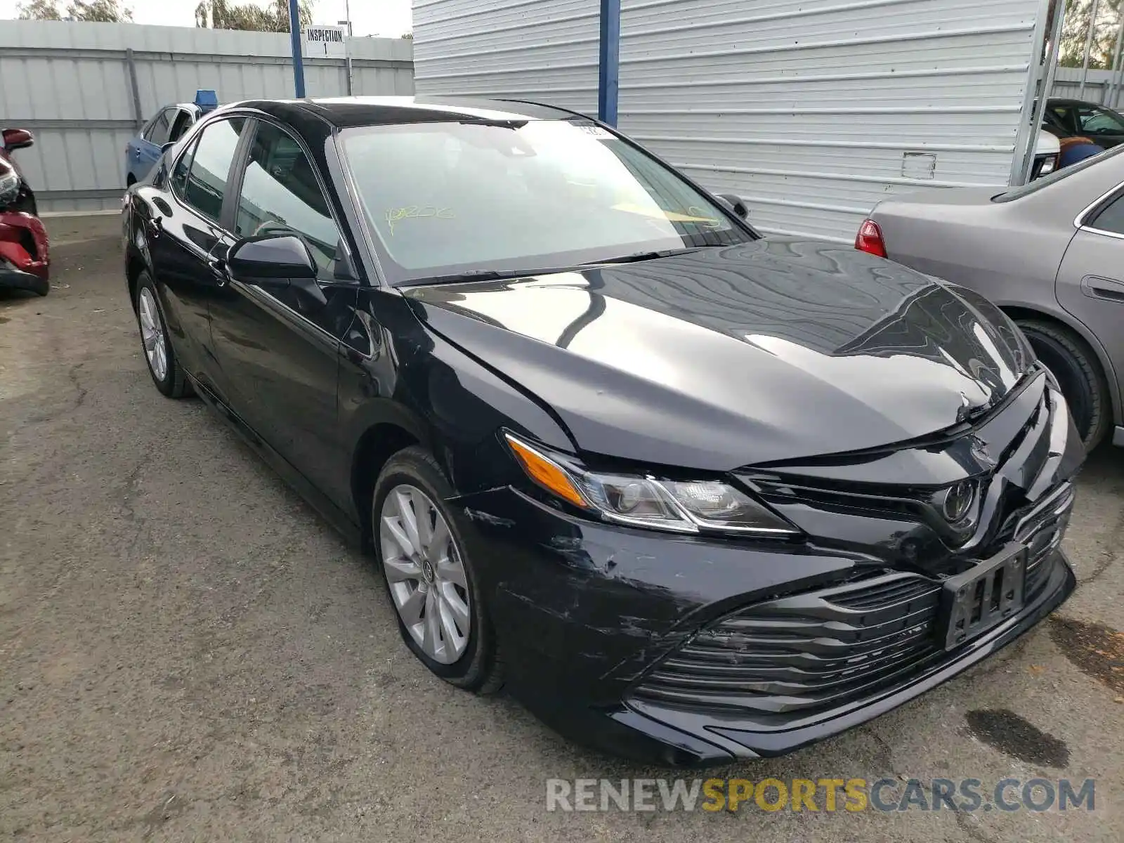 1 Photograph of a damaged car 4T1B11HK0KU727549 TOYOTA CAMRY 2019