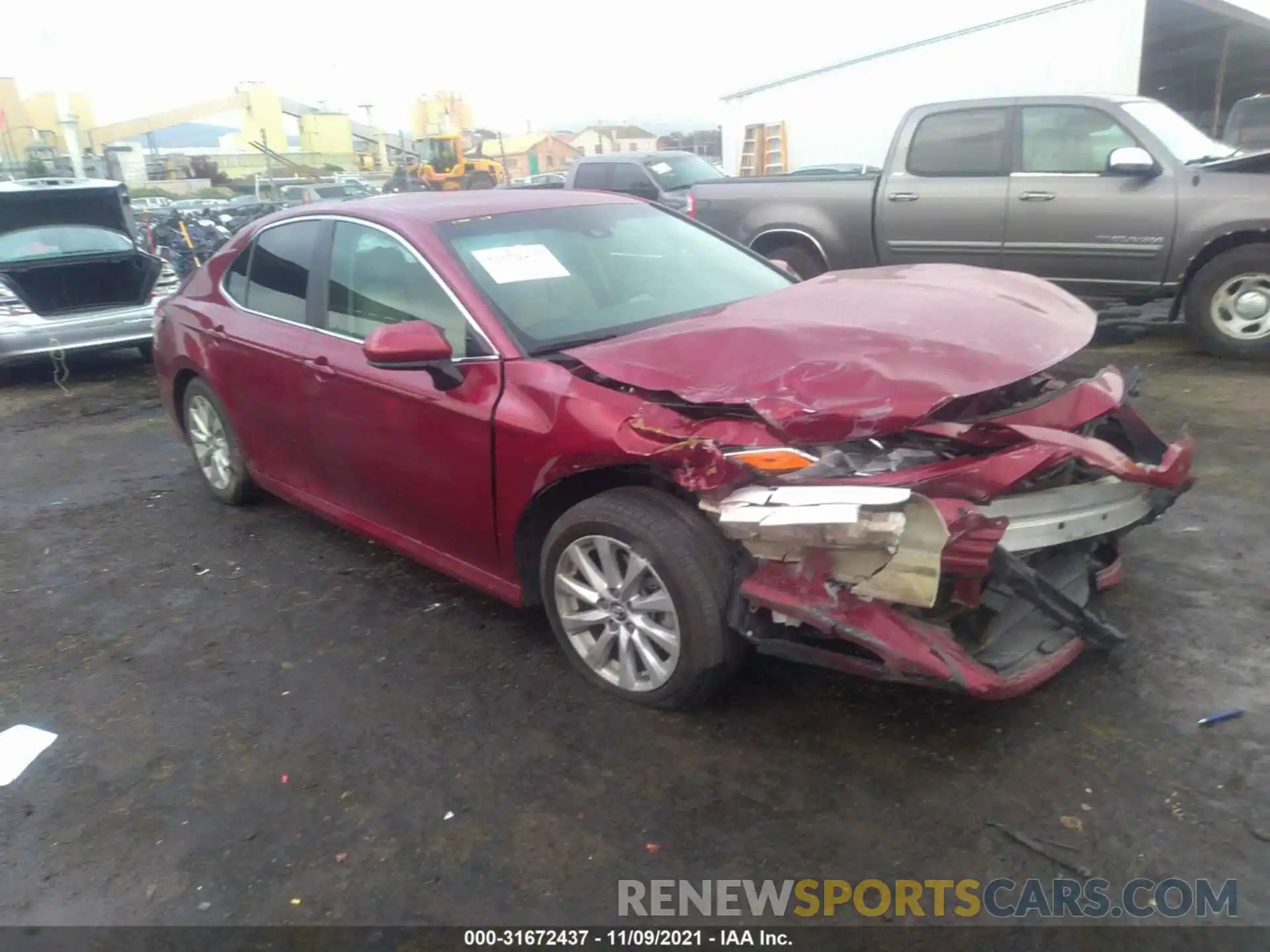 1 Photograph of a damaged car 4T1B11HK0KU727891 TOYOTA CAMRY 2019