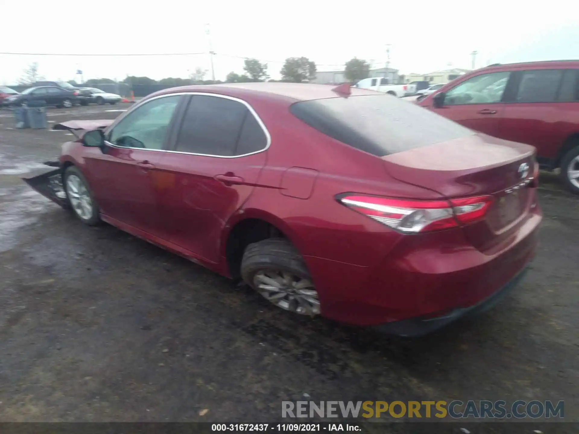 3 Photograph of a damaged car 4T1B11HK0KU727891 TOYOTA CAMRY 2019