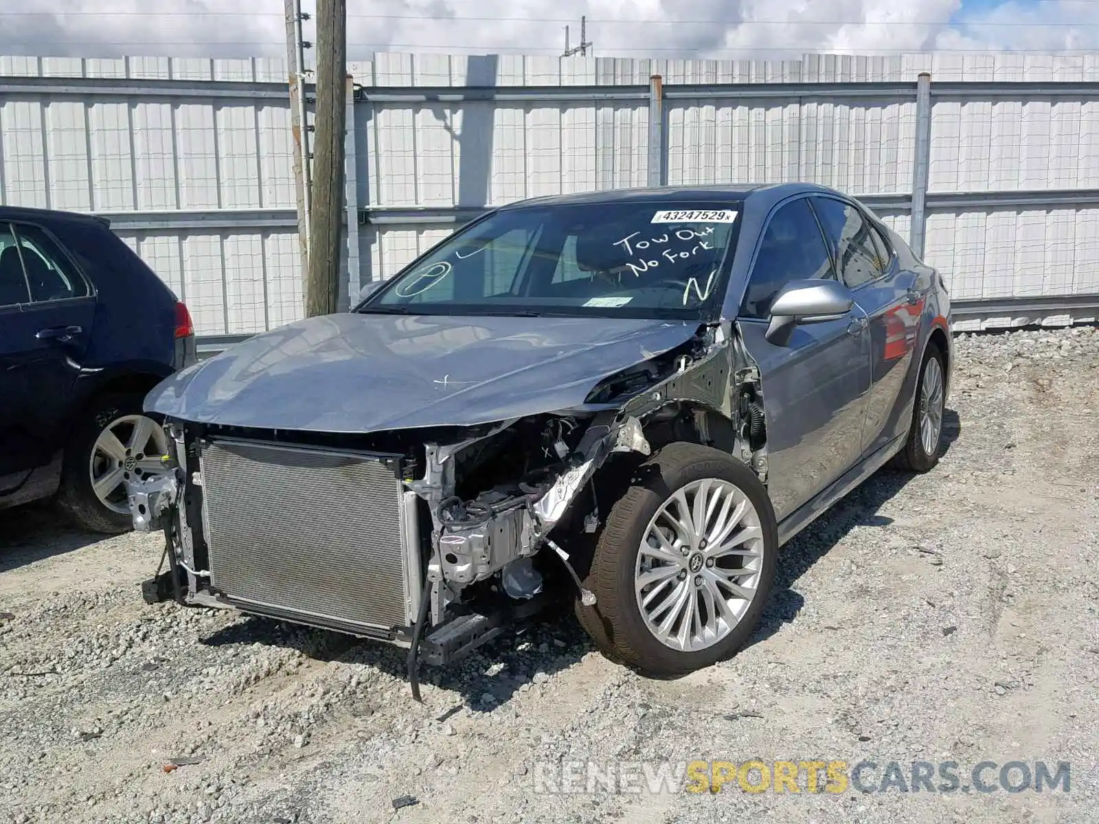 2 Photograph of a damaged car 4T1B11HK0KU729043 TOYOTA CAMRY 2019