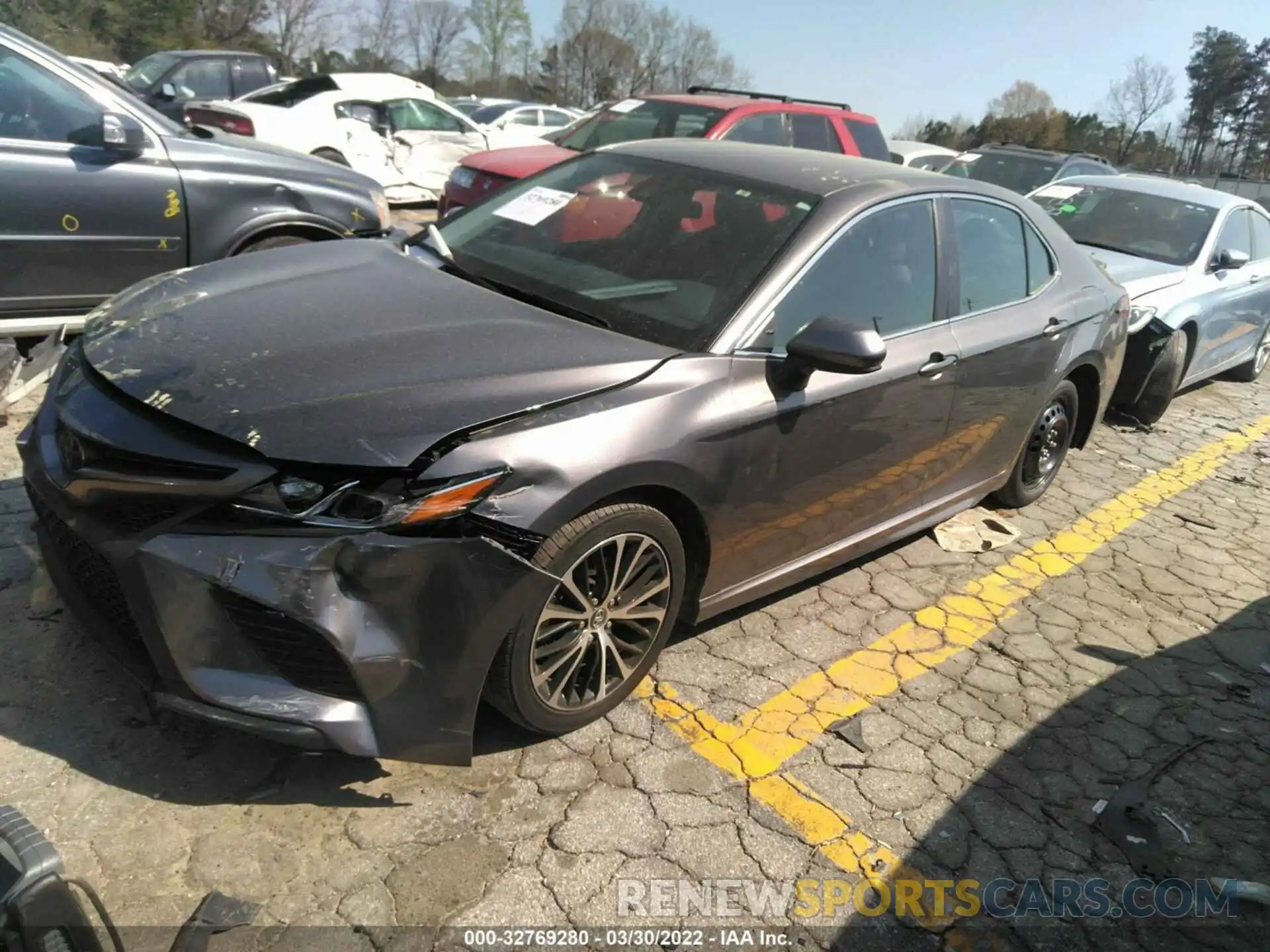 2 Photograph of a damaged car 4T1B11HK0KU729124 TOYOTA CAMRY 2019