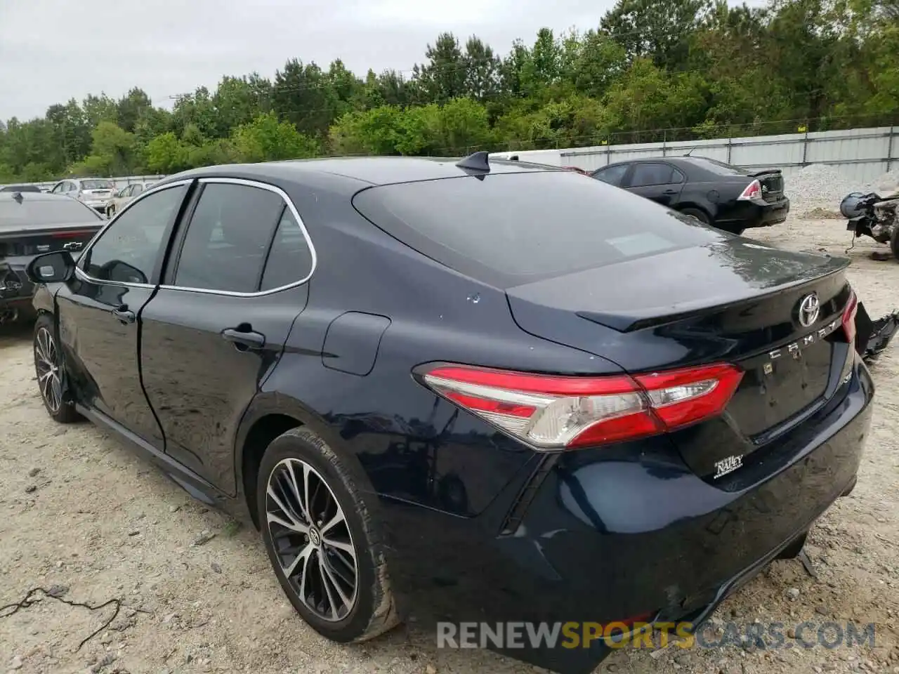 3 Photograph of a damaged car 4T1B11HK0KU729754 TOYOTA CAMRY 2019