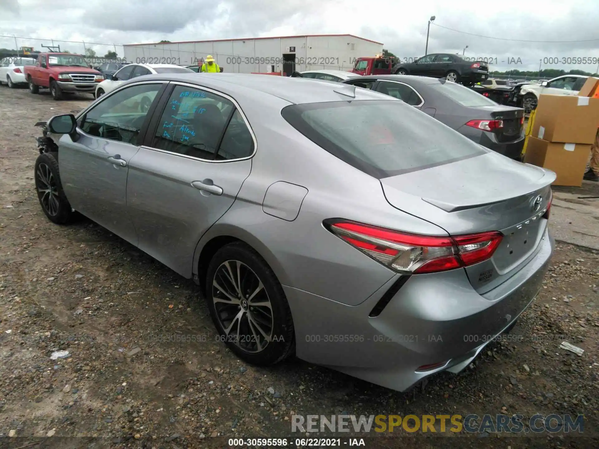 3 Photograph of a damaged car 4T1B11HK0KU730158 TOYOTA CAMRY 2019