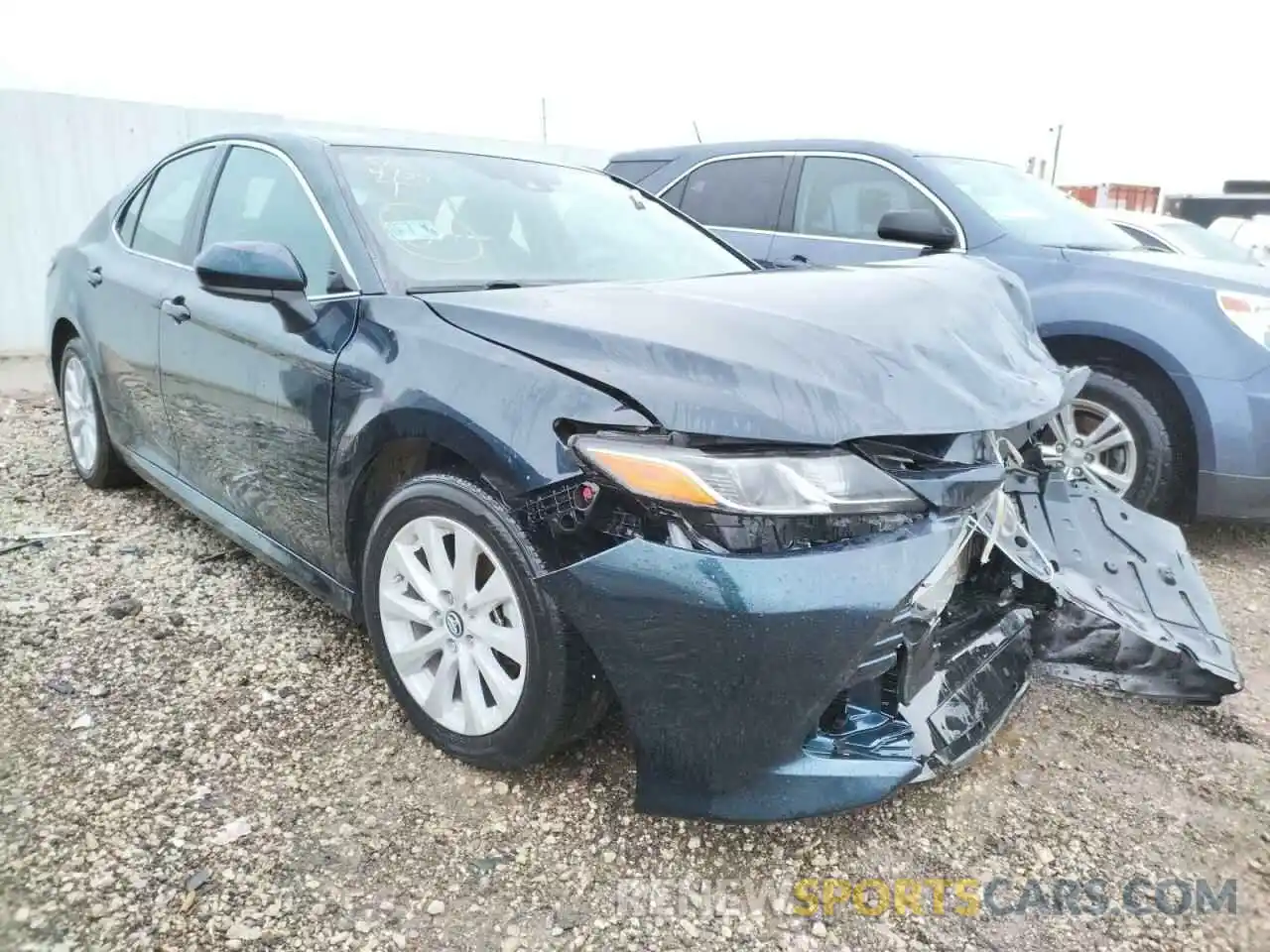 1 Photograph of a damaged car 4T1B11HK0KU731357 TOYOTA CAMRY 2019