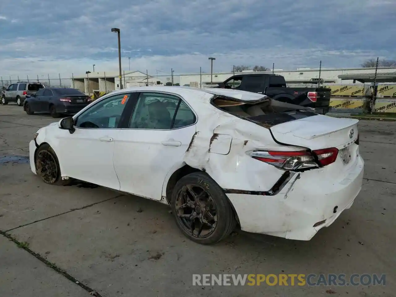 2 Photograph of a damaged car 4T1B11HK0KU732900 TOYOTA CAMRY 2019