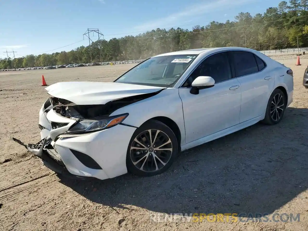 1 Photograph of a damaged car 4T1B11HK0KU733531 TOYOTA CAMRY 2019