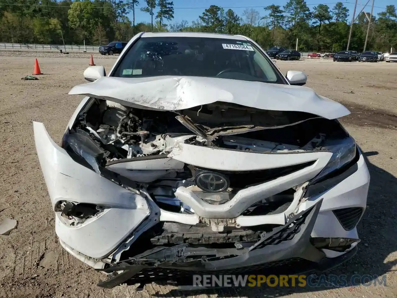 5 Photograph of a damaged car 4T1B11HK0KU733531 TOYOTA CAMRY 2019