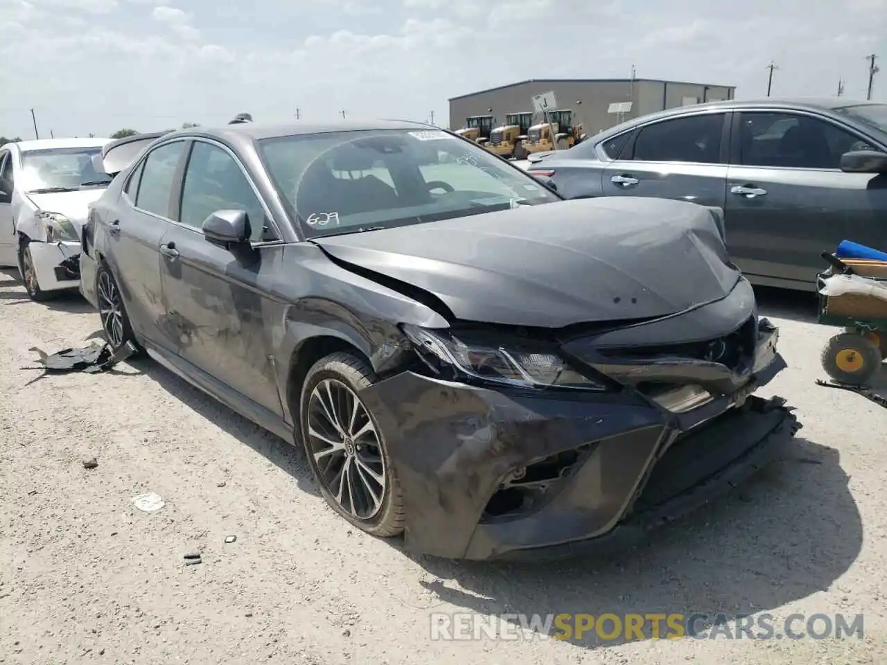 1 Photograph of a damaged car 4T1B11HK0KU736025 TOYOTA CAMRY 2019