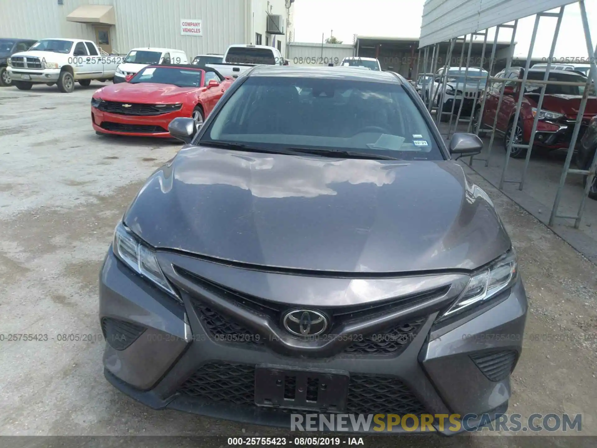 6 Photograph of a damaged car 4T1B11HK0KU737353 TOYOTA CAMRY 2019