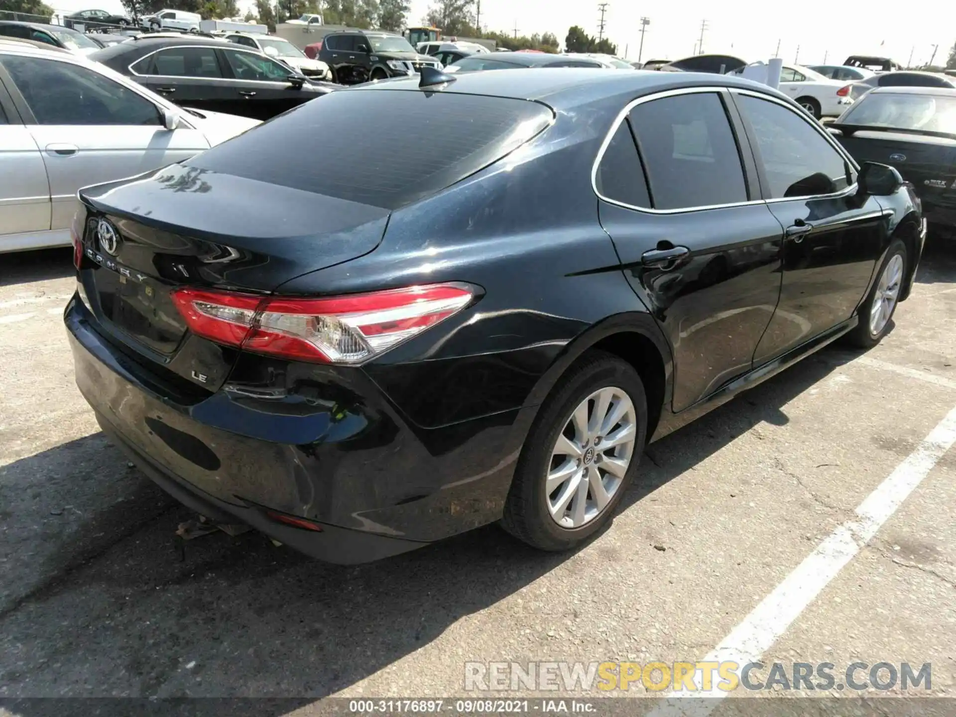 4 Photograph of a damaged car 4T1B11HK0KU738048 TOYOTA CAMRY 2019