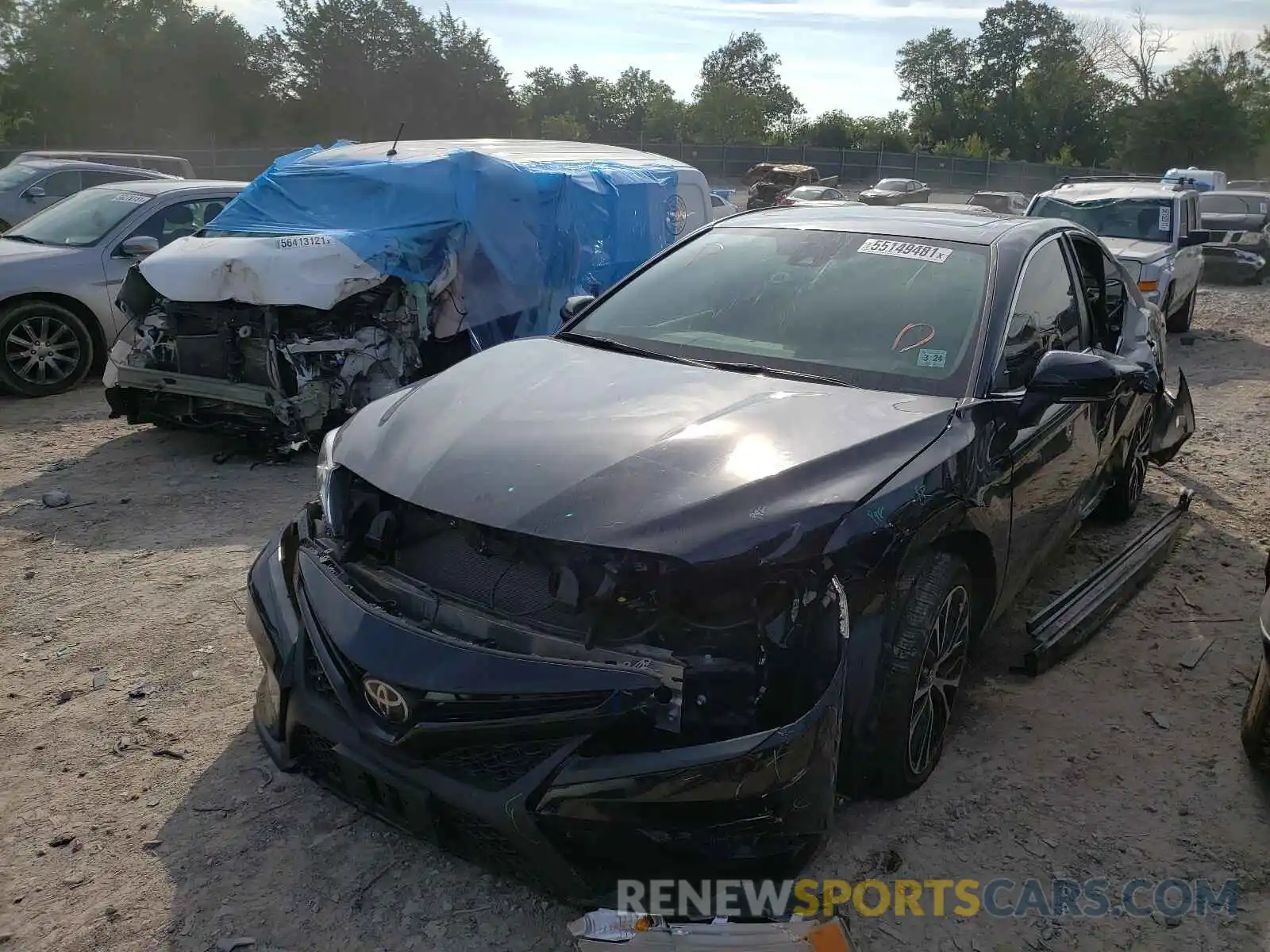 2 Photograph of a damaged car 4T1B11HK0KU738079 TOYOTA CAMRY 2019