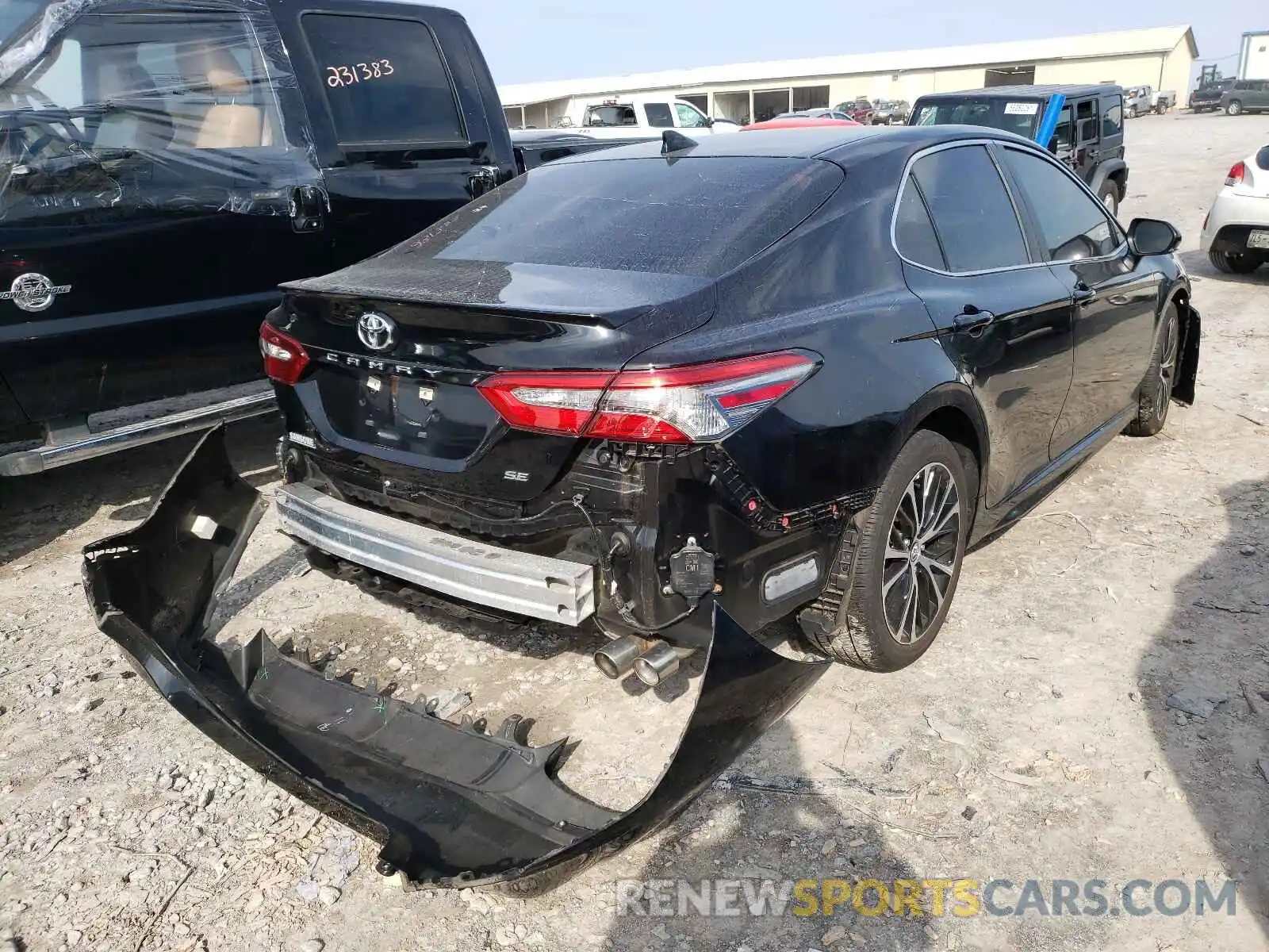 4 Photograph of a damaged car 4T1B11HK0KU738079 TOYOTA CAMRY 2019