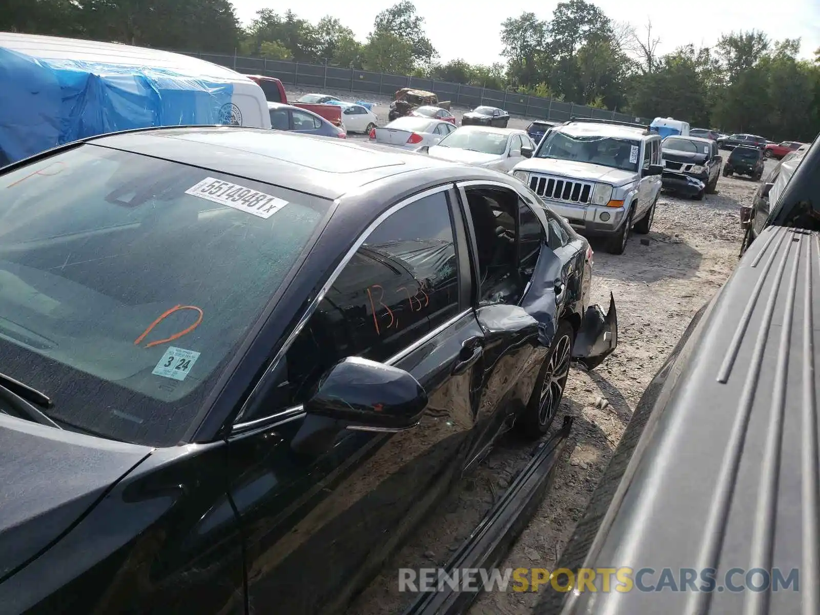 9 Photograph of a damaged car 4T1B11HK0KU738079 TOYOTA CAMRY 2019