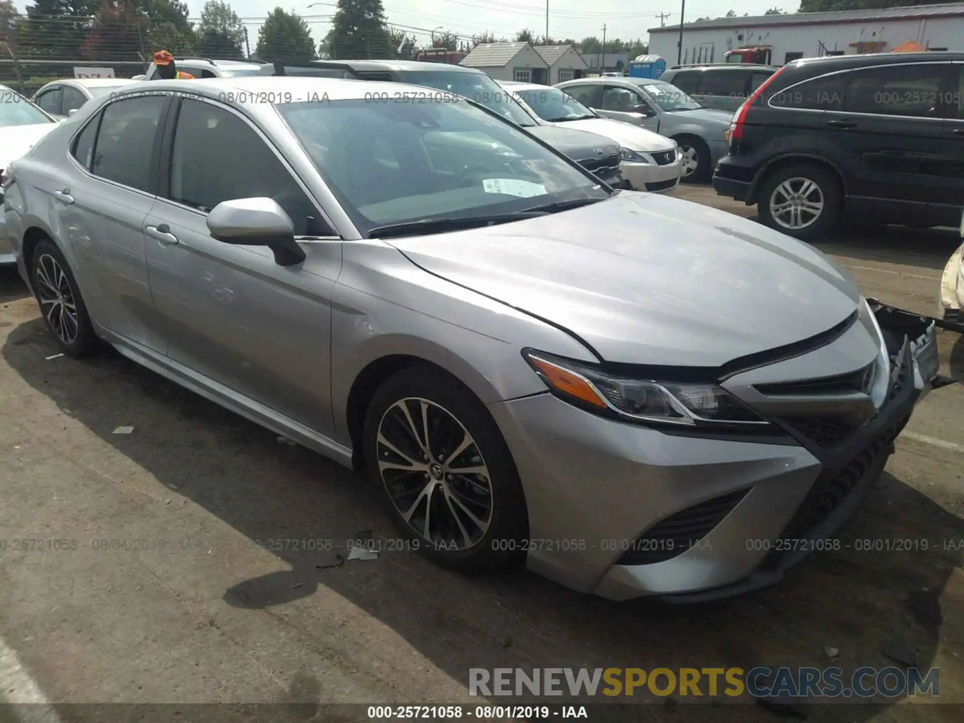 1 Photograph of a damaged car 4T1B11HK0KU738115 TOYOTA CAMRY 2019