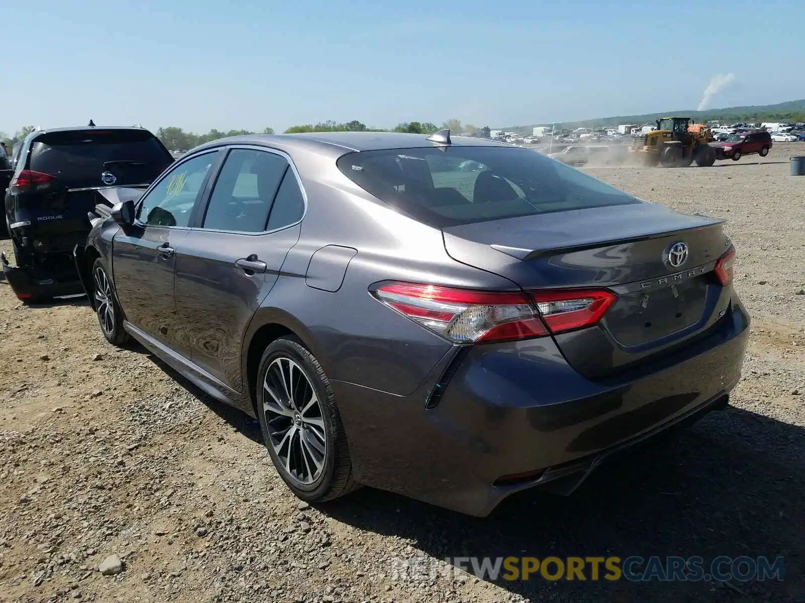 3 Photograph of a damaged car 4T1B11HK0KU739104 TOYOTA CAMRY 2019