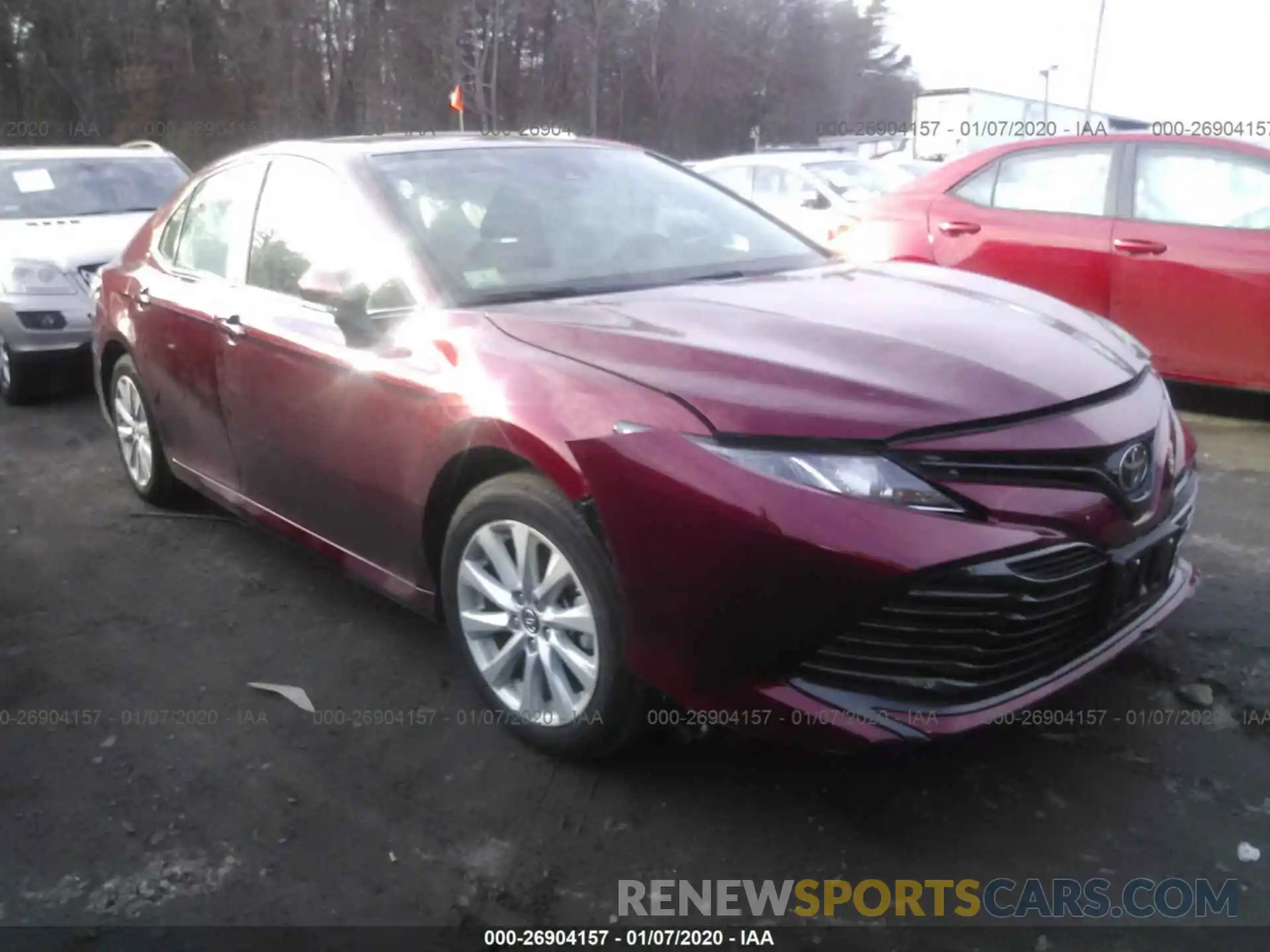 1 Photograph of a damaged car 4T1B11HK0KU740544 TOYOTA CAMRY 2019