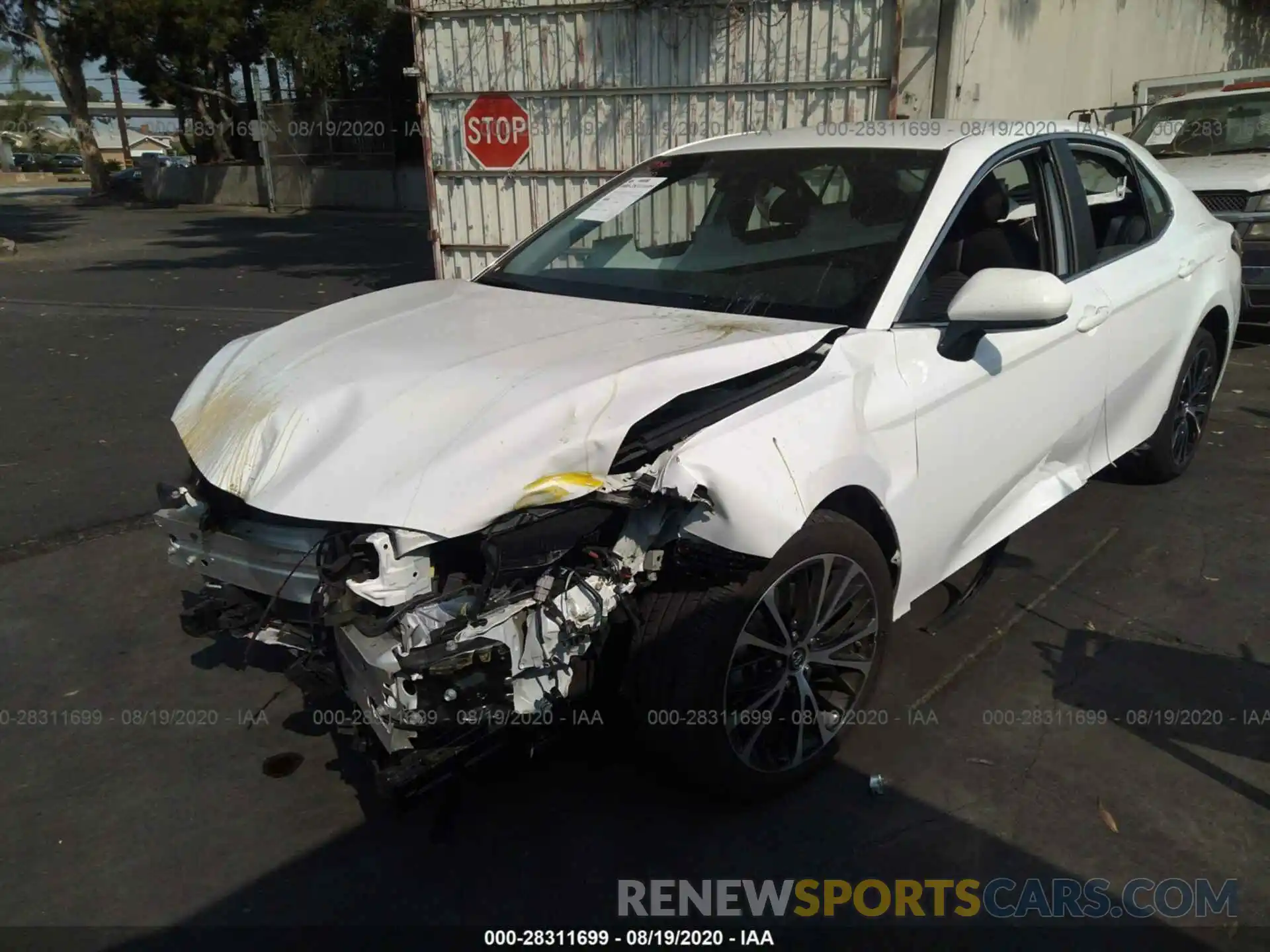 2 Photograph of a damaged car 4T1B11HK0KU740821 TOYOTA CAMRY 2019