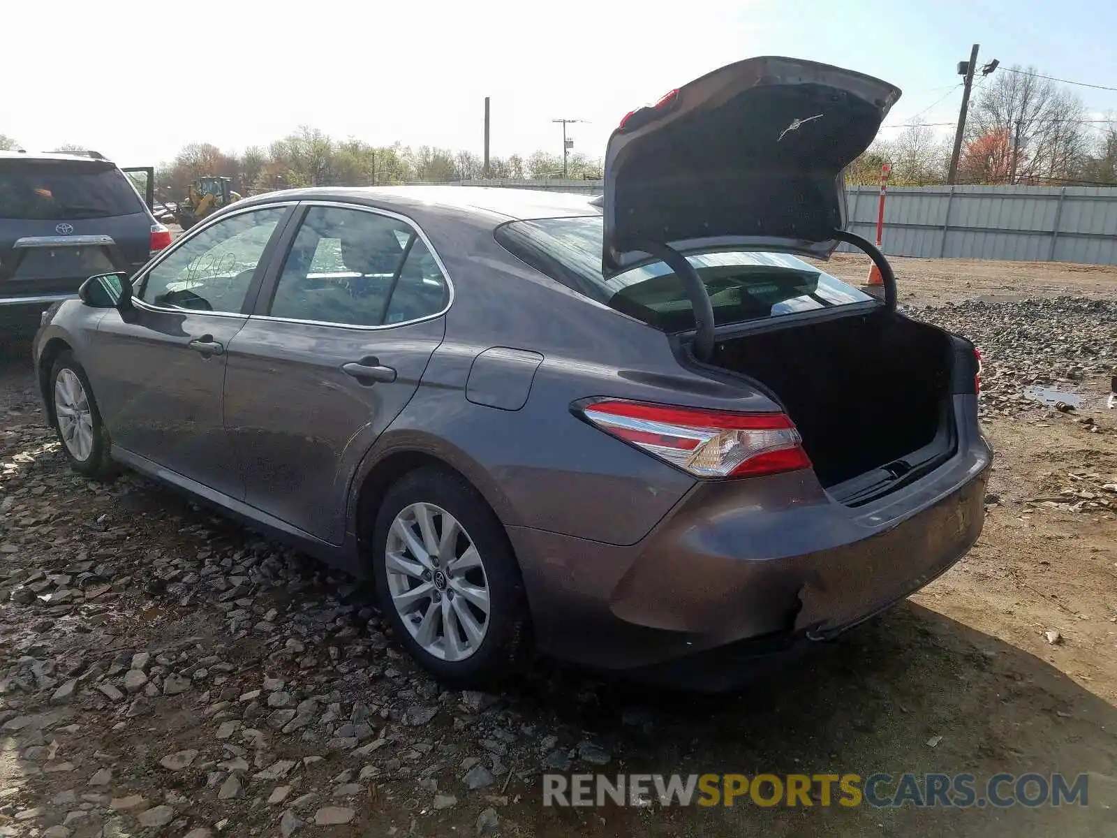 3 Photograph of a damaged car 4T1B11HK0KU742343 TOYOTA CAMRY 2019