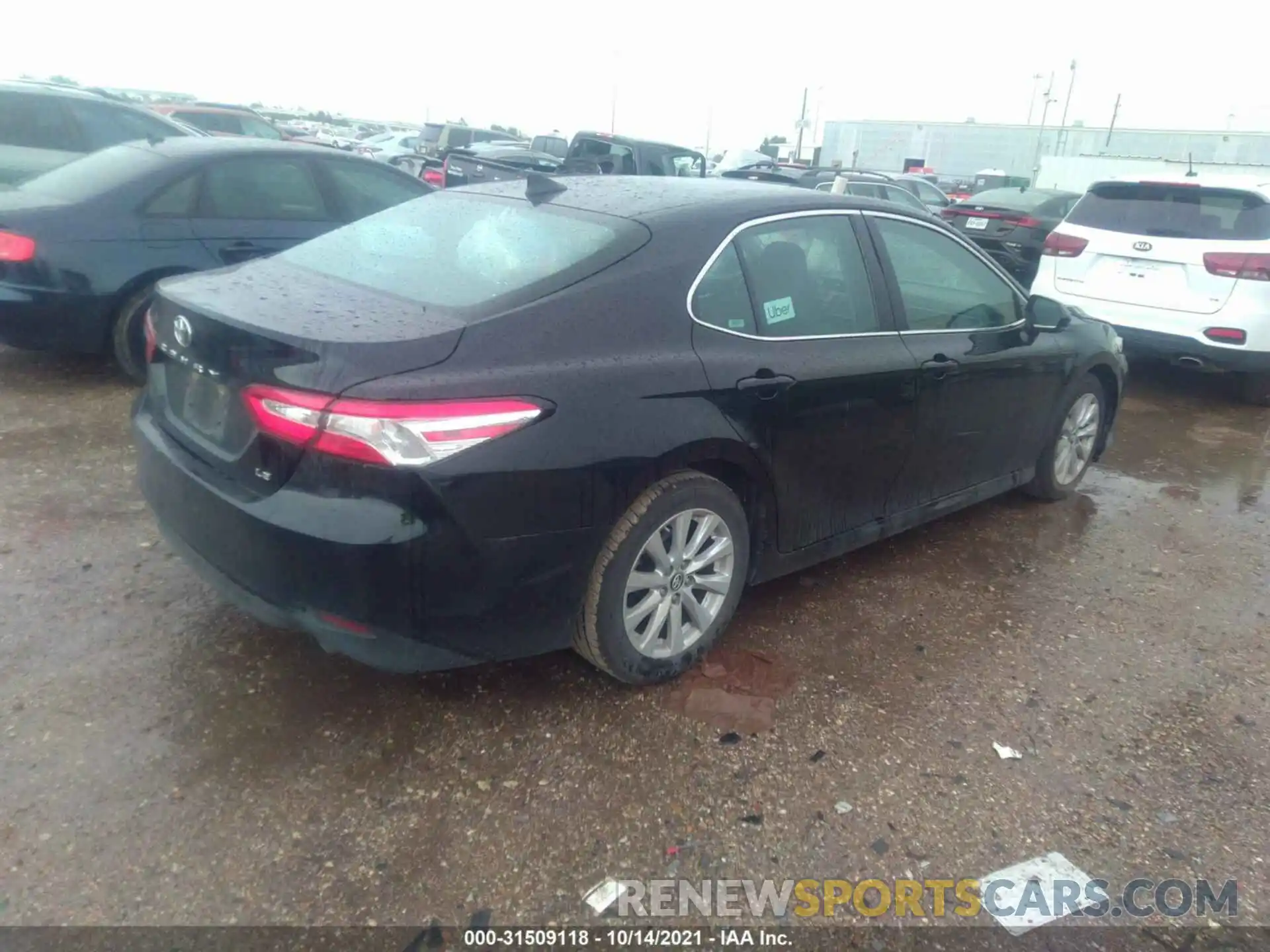 4 Photograph of a damaged car 4T1B11HK0KU744433 TOYOTA CAMRY 2019