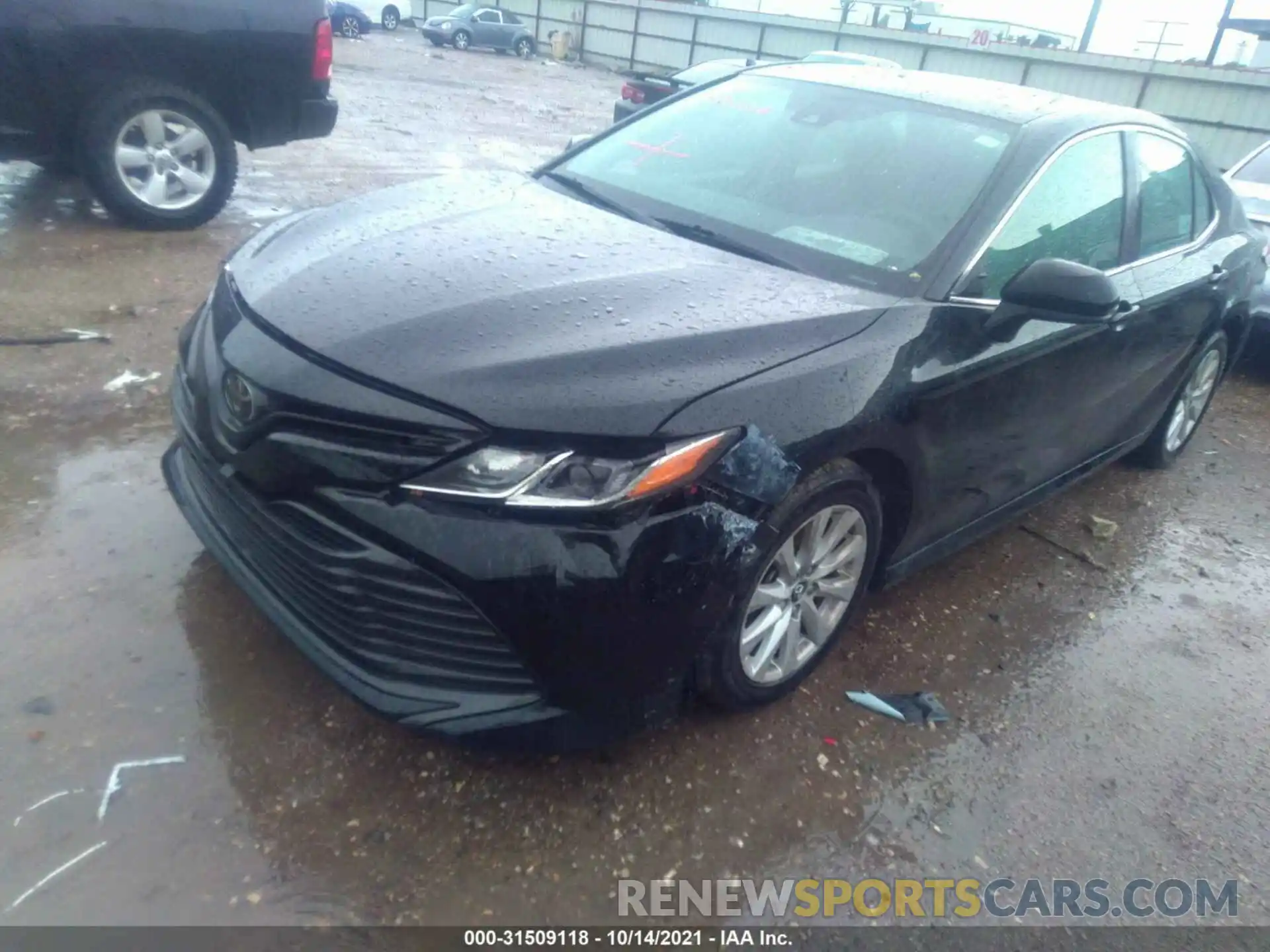 6 Photograph of a damaged car 4T1B11HK0KU744433 TOYOTA CAMRY 2019